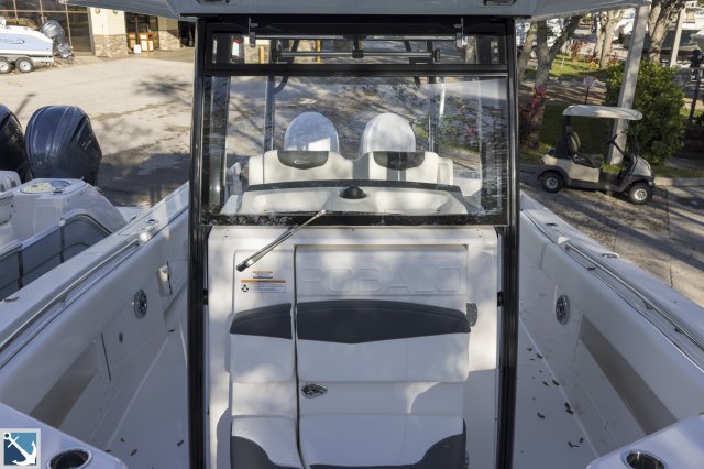 New 2024 Robalo R302 for sale